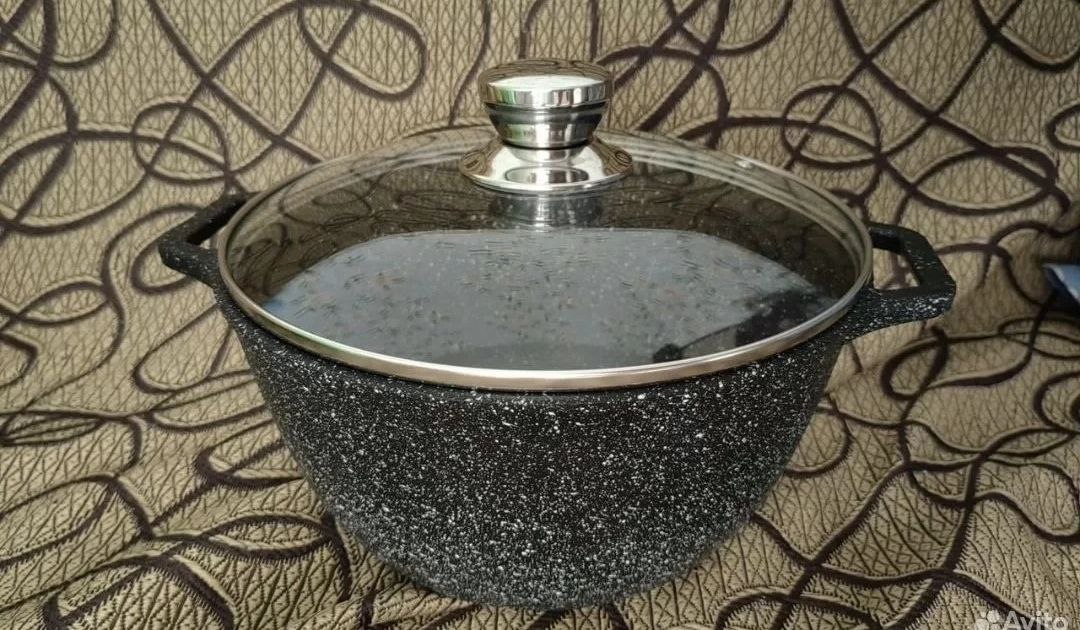 Новая литая кастрюля - Для дома и дачи в Уфа