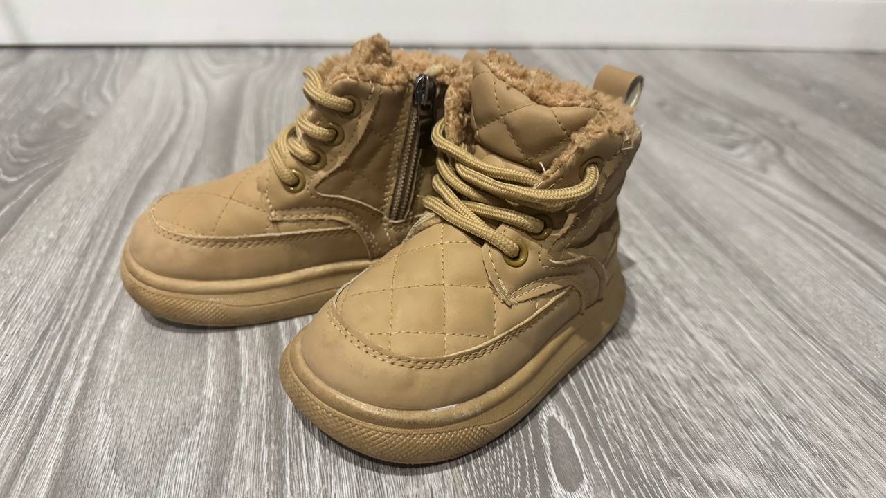 Зимние детские ботинки 24-го размера - Товары для детей в Уфа