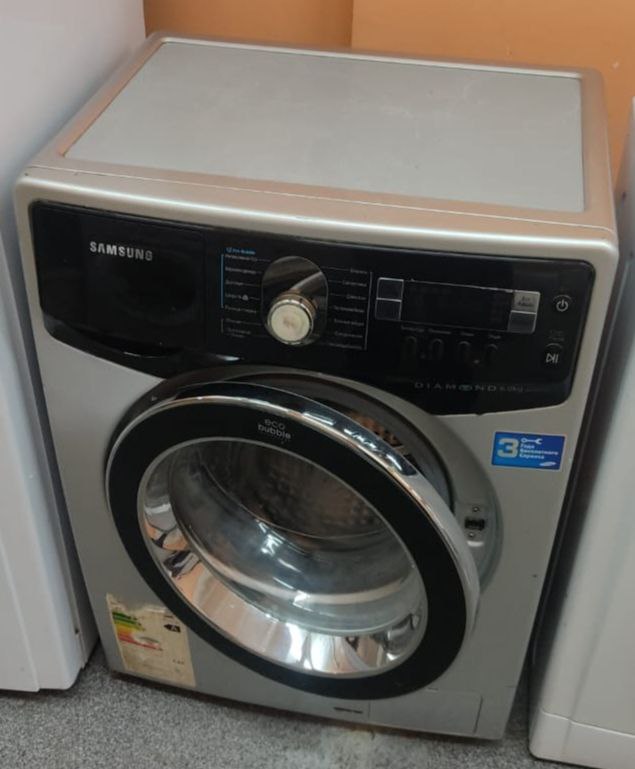 Продам рабочую стиральную машинку - Для дома и дачи в Новосибирск