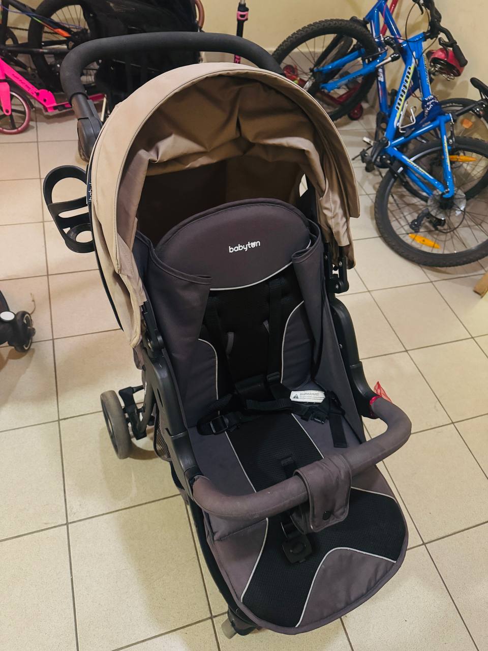 Отдам коляску с аксессуарами - Товары для детей в Балашиха