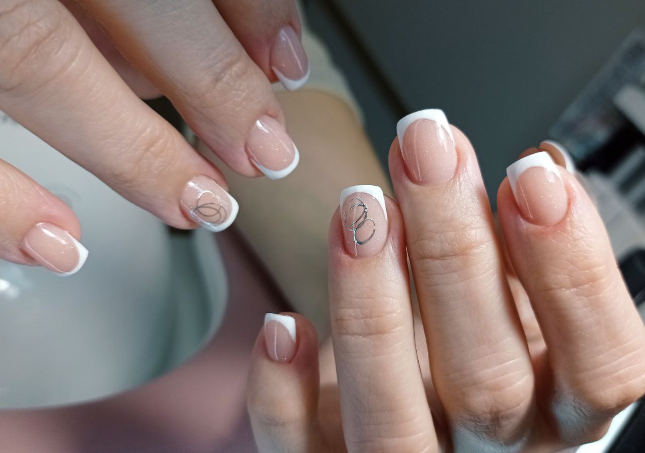 Маникюр и педикюр на дому - частное объявление в Новосибирск