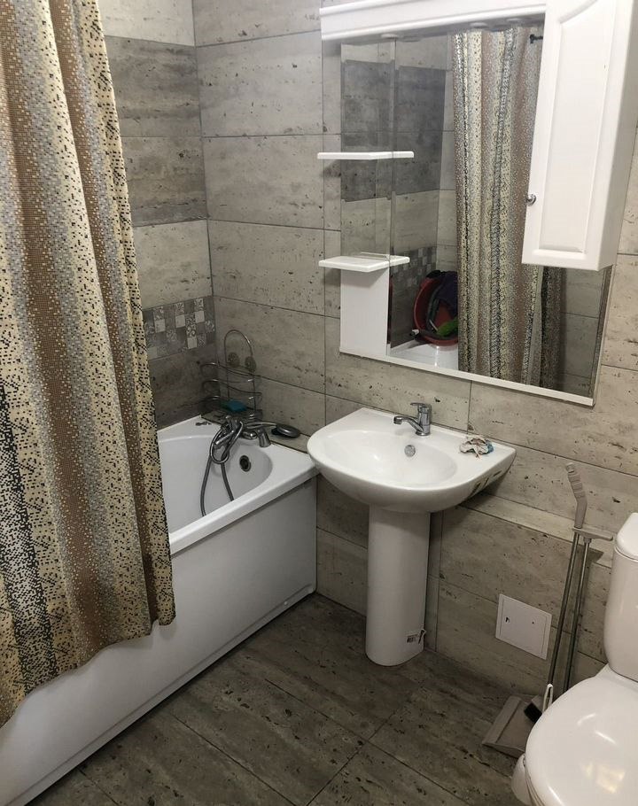 Сдам 2-комнатную квартиру в новом доме - Недвижимость в Барнаул - фото 4