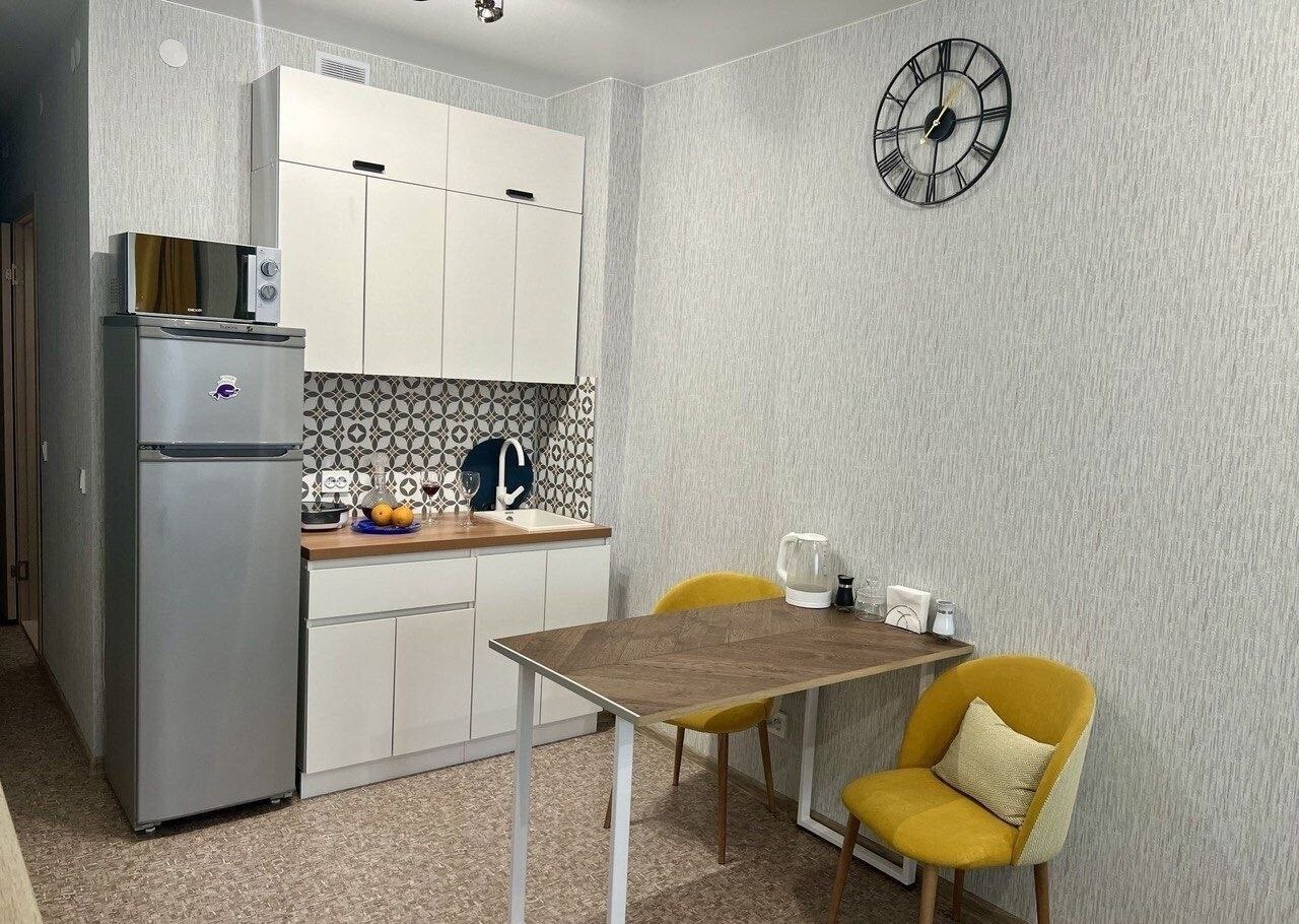 Студия в центре города - Недвижимость в Барнаул