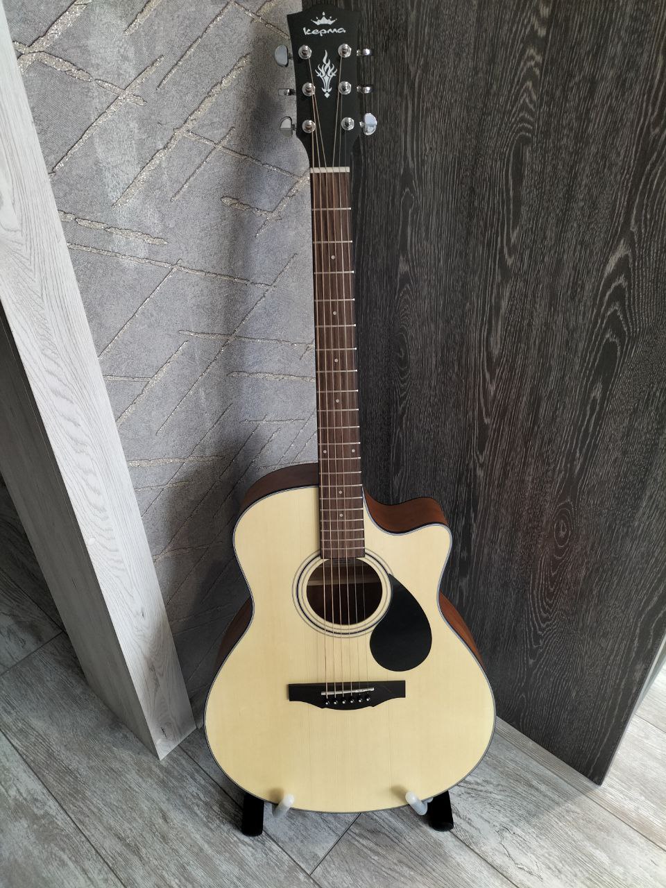 Продам трансакустическую гитару Kepma eace k10 - Хобби и отдых в Барнаул