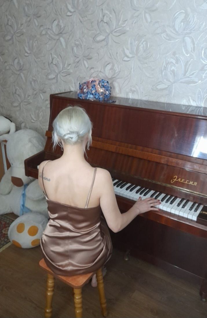 Продажа пианино Элегия - Хобби и отдых в Барнаул