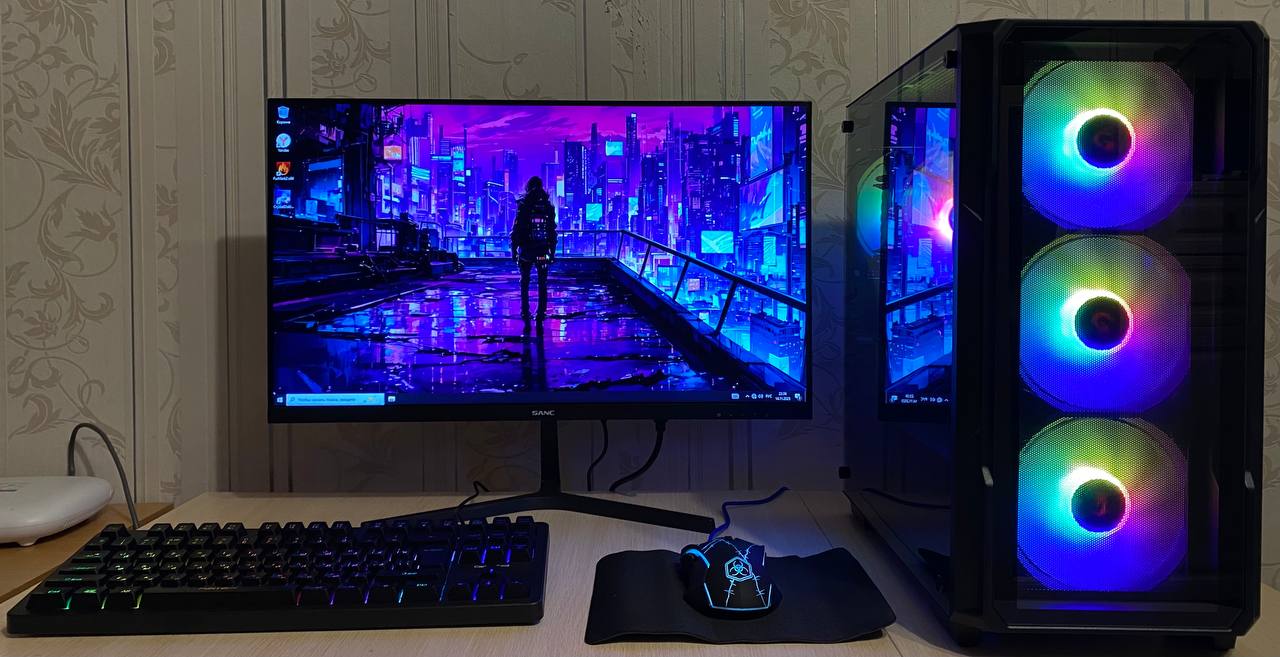 Игровой компьютер в сборе с монитором - Электроника в Барнаул