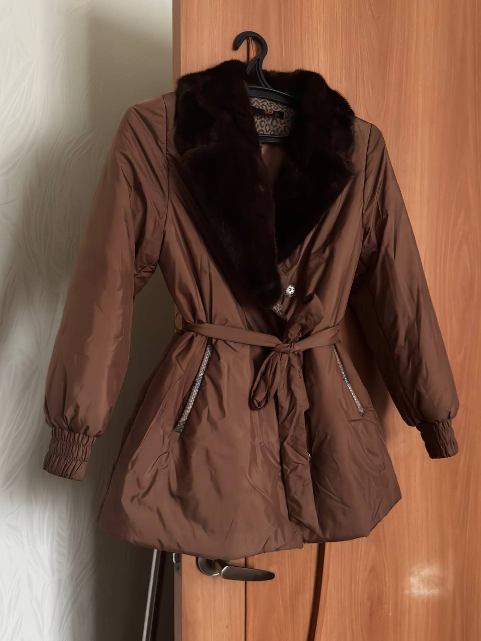 Шикарный зимний пуховик Loreta - Одежда в Москва