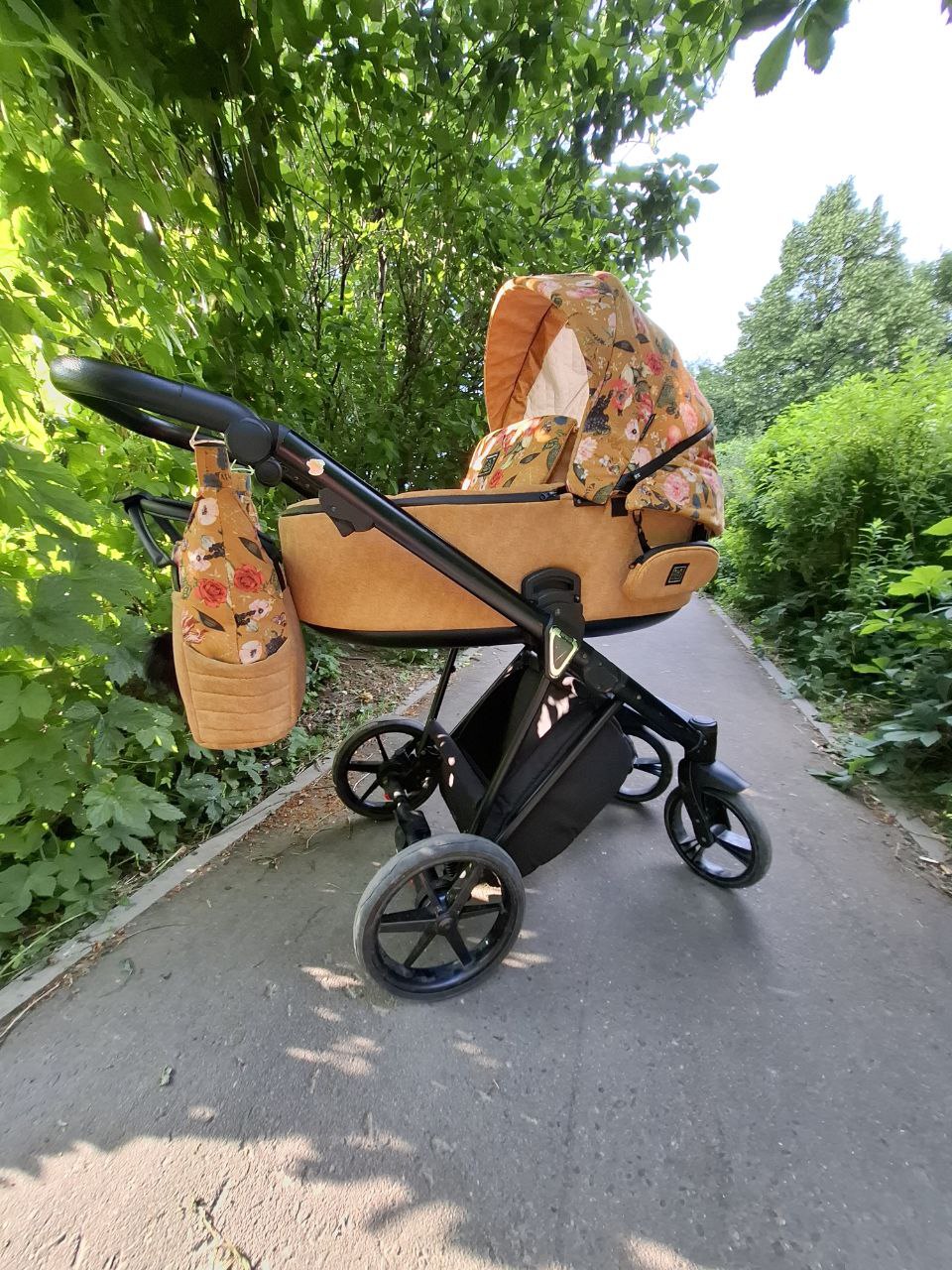 Коляска Adamex Porto Flowers 3в1 - Товары для детей в Москва