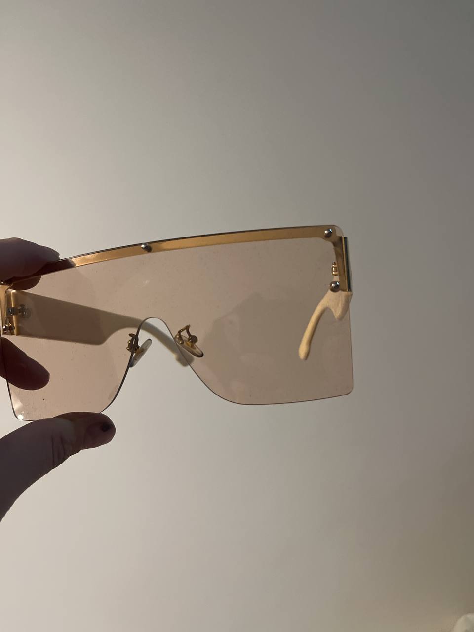 Солнцезащитные очки Vitacci - Одежда в Москва