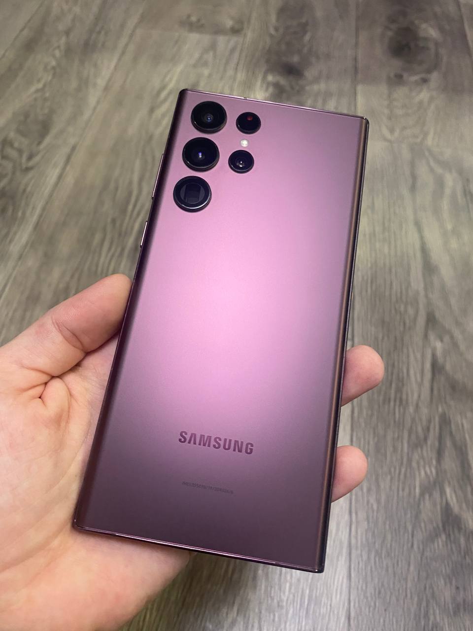 Продаю Samsung Galaxy S22 Ultra - Электроника в Москва