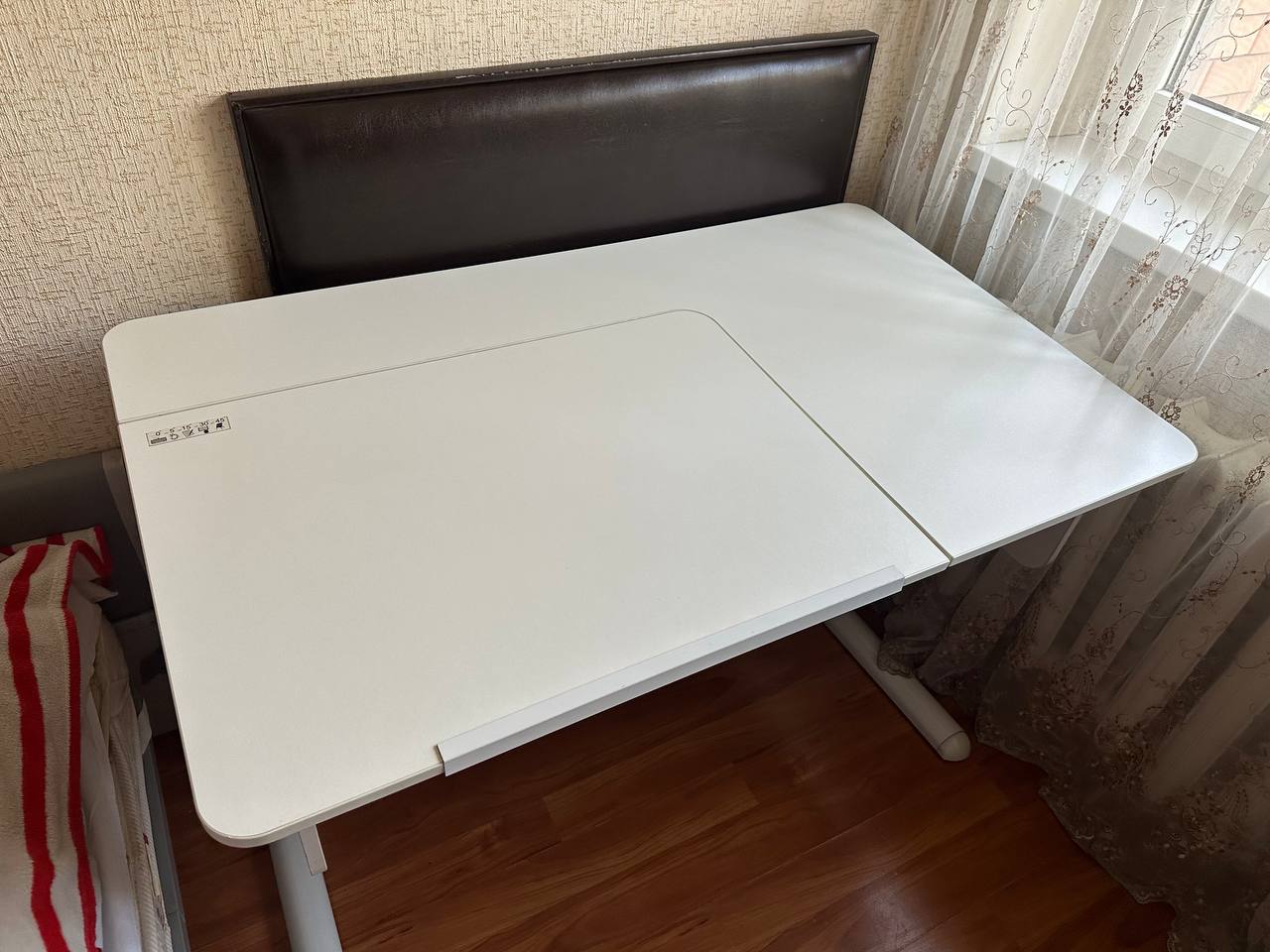 Письменный стол с регулируемой высотой - Для дома и дачи в Владикавказ - фото 4