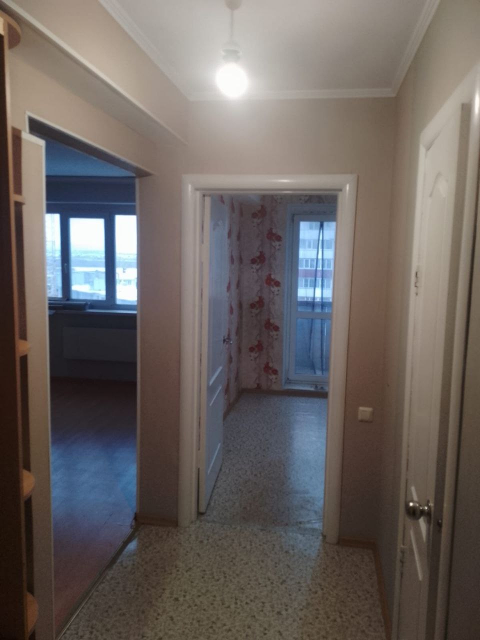 Сдается однокомнатная квартира 6-а микрорайон - Недвижимость в Курган - фото 3