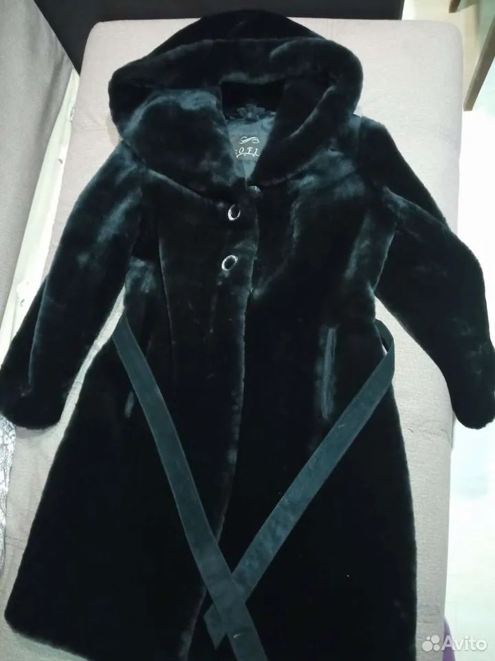 Продажа мутоновой шубы с капюшоном - частное объявление в Курган