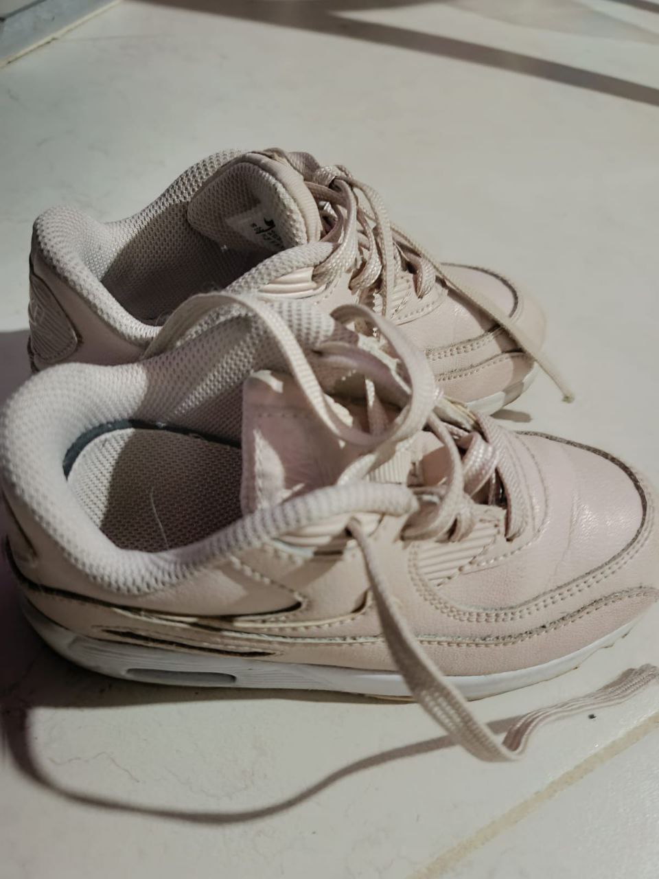 Красовки на девочку 27р - частное объявление в Ростов-на-Дону