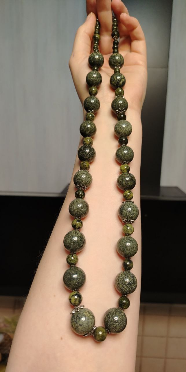 Змеевик бусы - Хобби и отдых в Москва