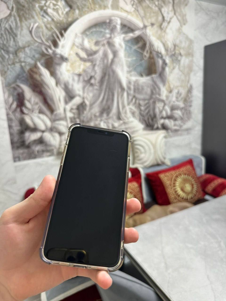 Продам Iphone 11 Pro Max - Электроника в Железногорск