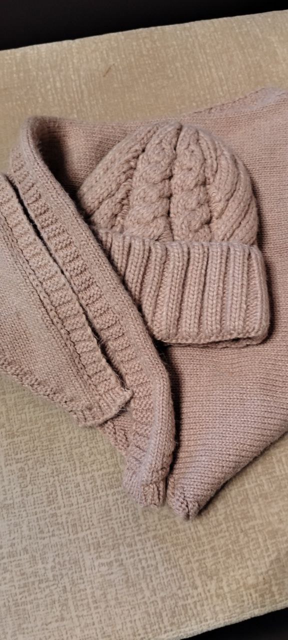 Комплект зима шапка и шарф косынкой - частное объявление в Железногорск