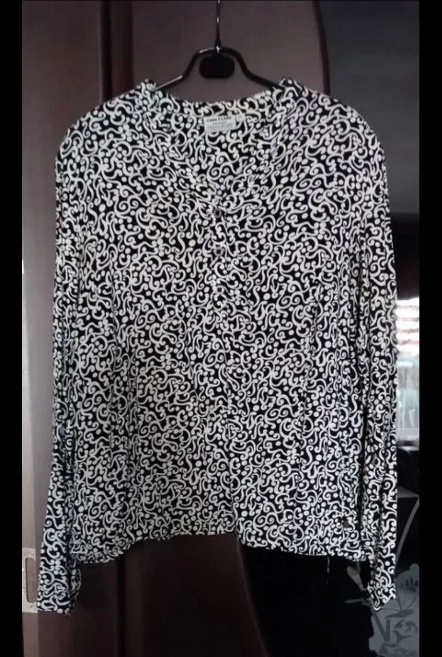 Блуза размер 46-48 - Одежда в Железногорск