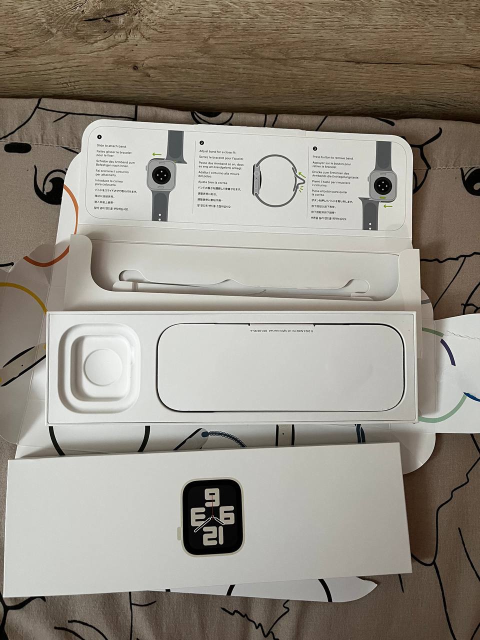 Продам часы Apple Watch SE 2024 Alum 40MM - частное объявление в Железногорск