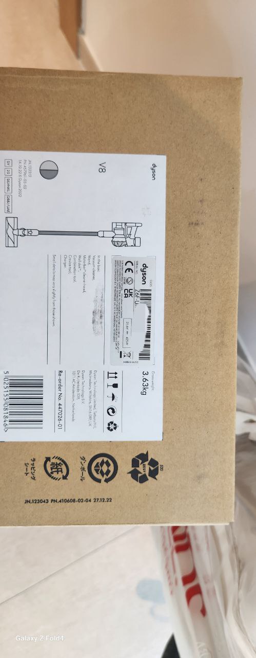 Продам беспроводной пылесос Dyson V8 Tactical - Для дома и дачи в Брянск