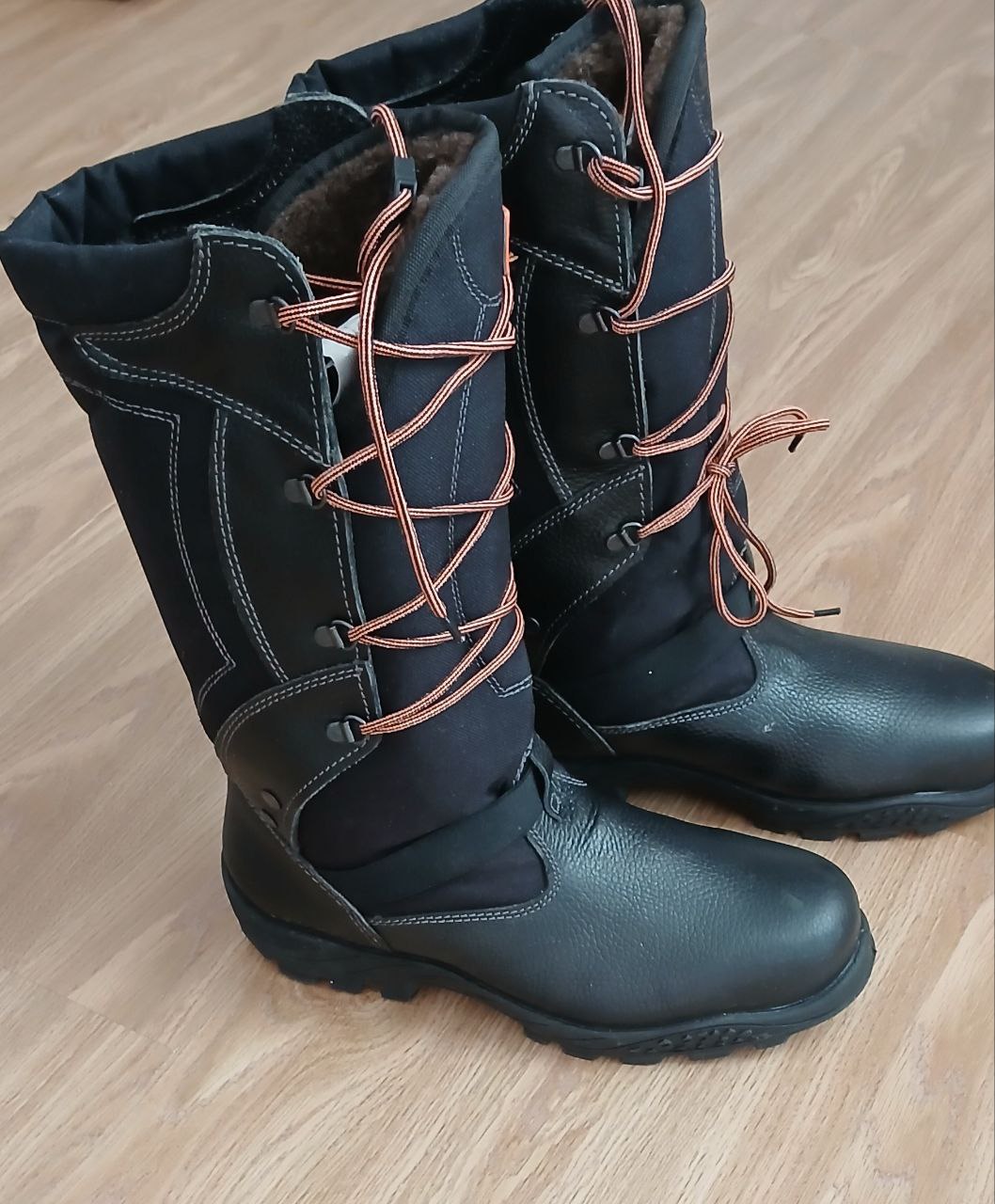 Продам зимние 43-44 размер - Одежда в Хабаровск