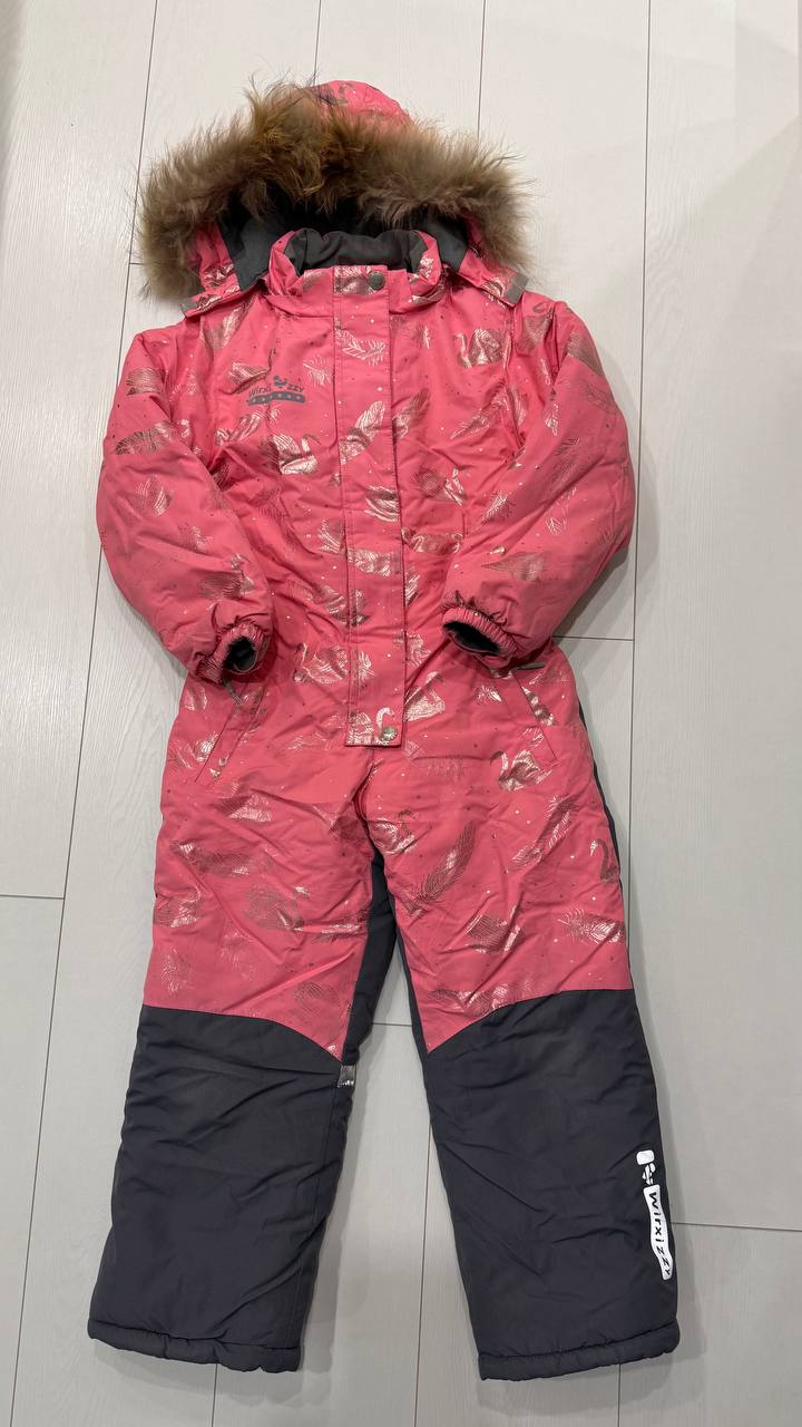 Продам зимний комбинезон для девочки - Товары для детей в Хабаровск