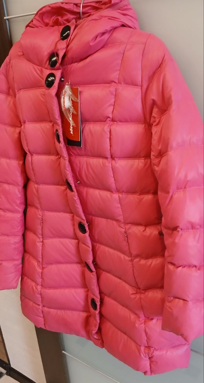 Продам пуховик 44-46 размер - Одежда в Хабаровск