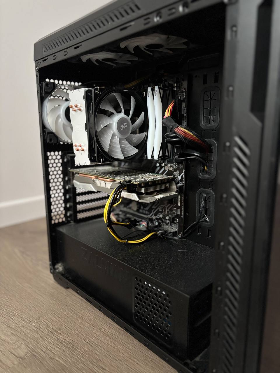 Игровой ПК с видеокартой для высоких настроек fullhd - Электроника в Хабаровск