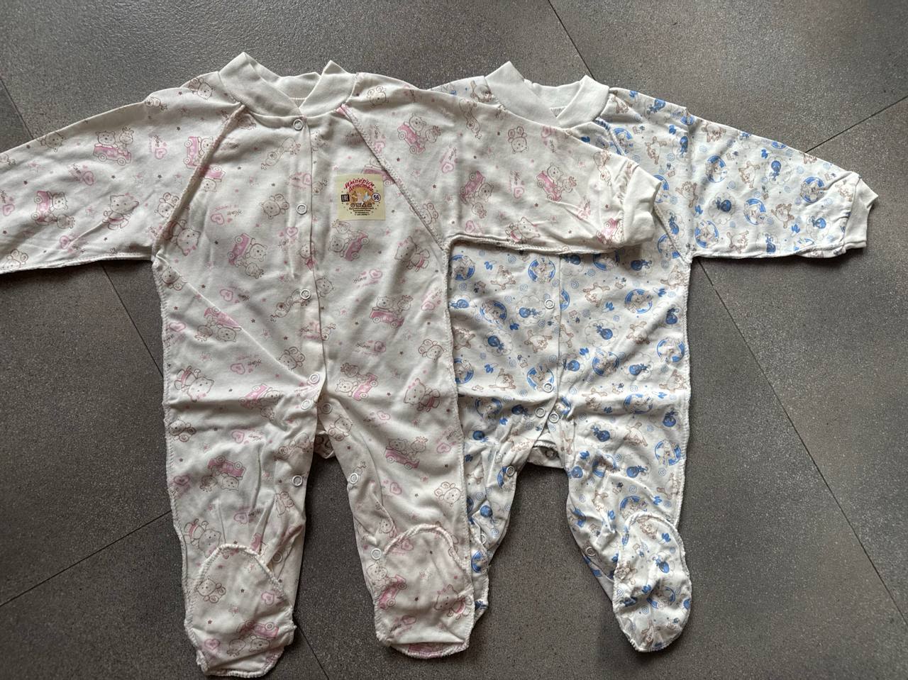 Комбинезоны новые - Товары для детей в Хабаровск