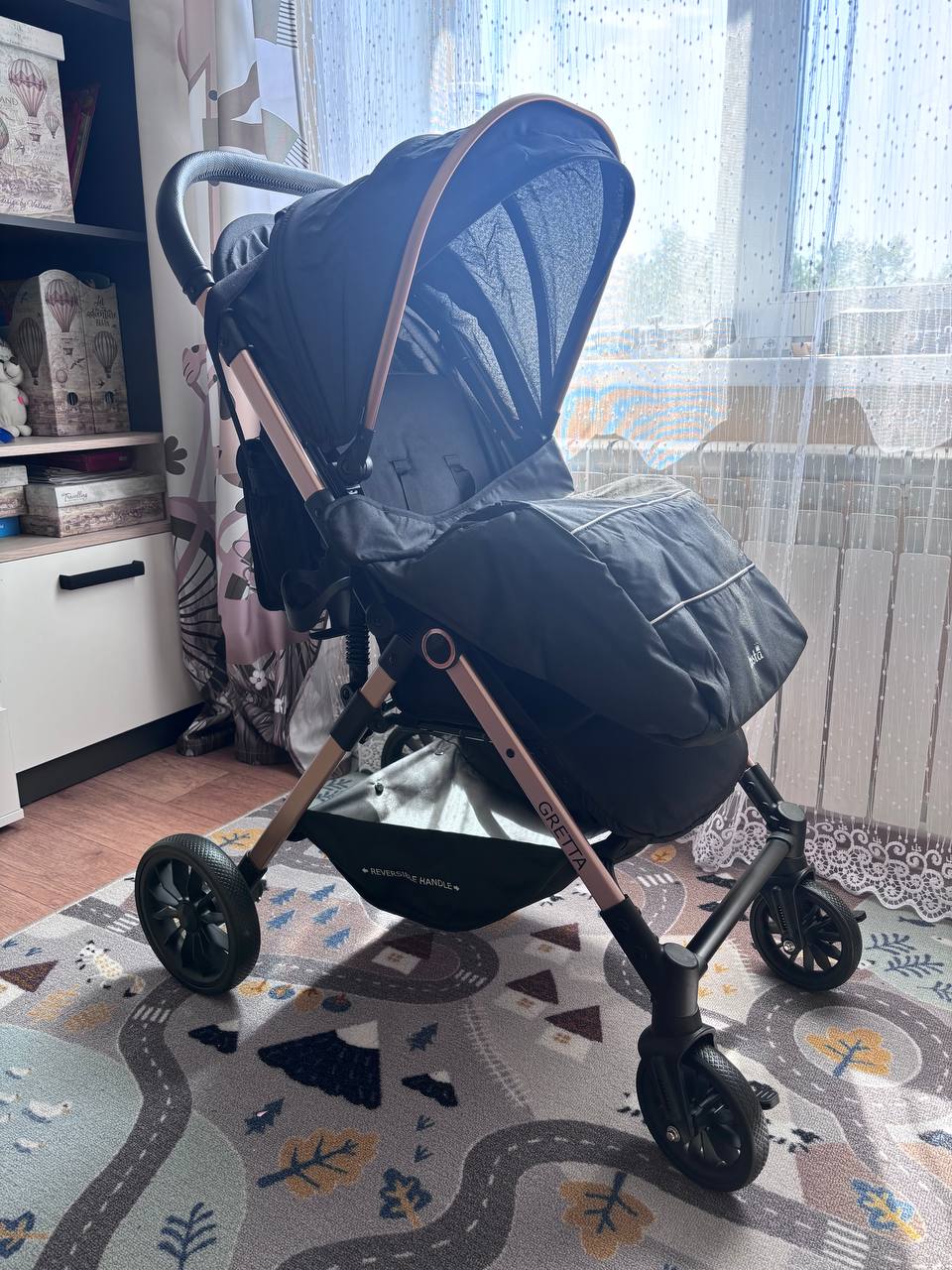 Продам прогулочную коляску - Товары для детей в Южно-Сахалинск