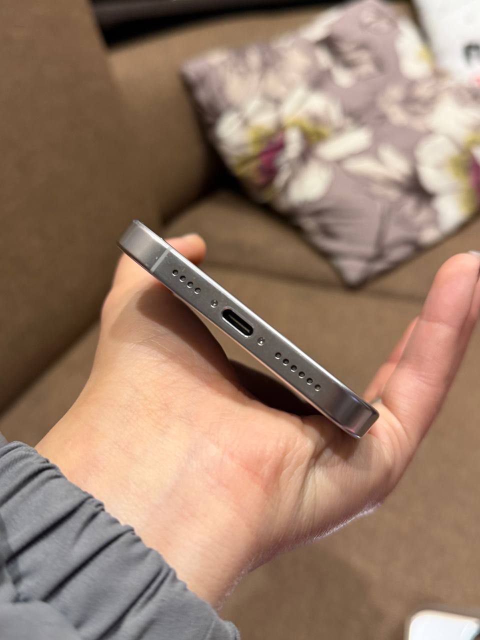 Продам iPhone 16 Pro Max 256GB - Электроника в Чита