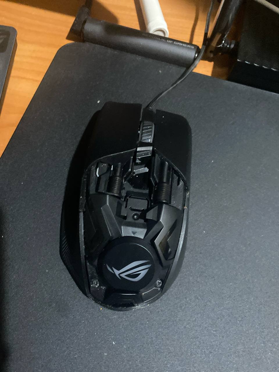 Продажа мышки Asus ROG Chakram Core - Электроника в Ставрополь - фото 2