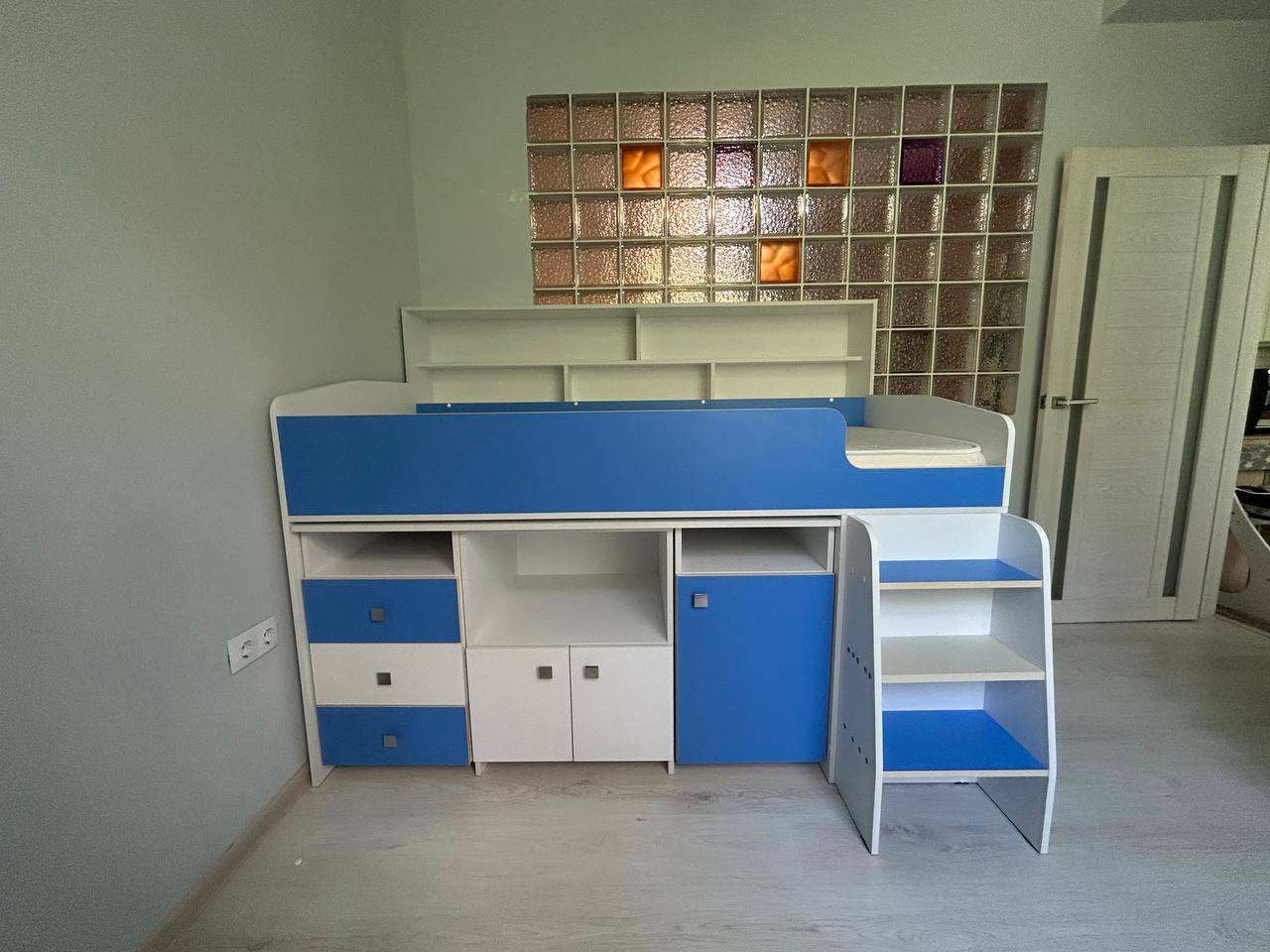 Продажа кровати чердака - частное объявление в Сочи