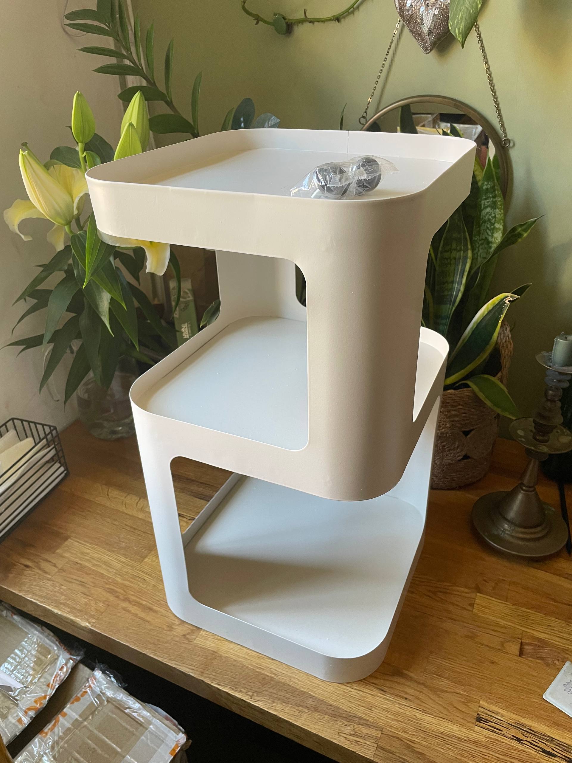 Металлическая тумба с регулируемыми ножками - Для дома и дачи в Санкт-Петербург