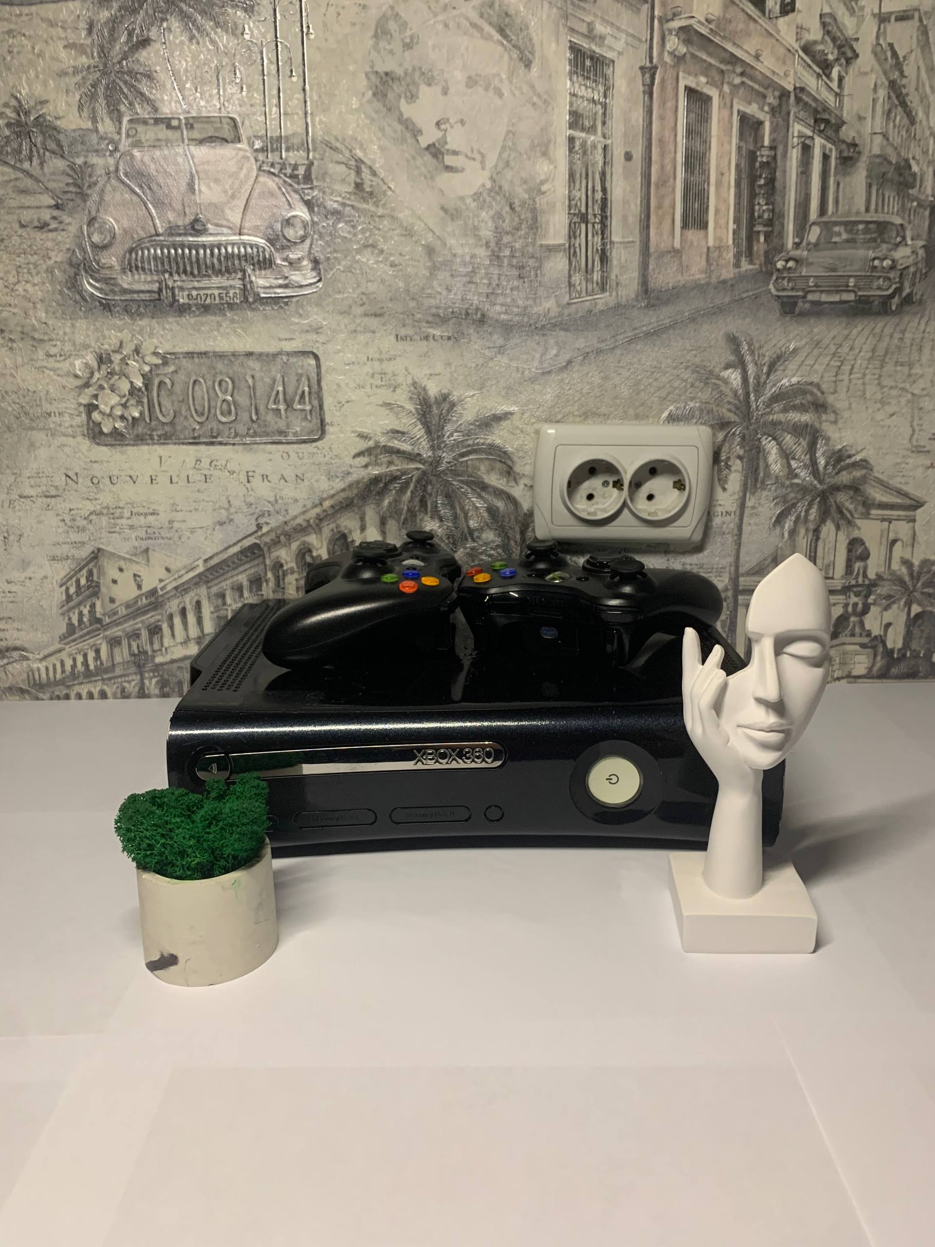 Продажа игровых приставок Xbox - частное объявление в Уфа