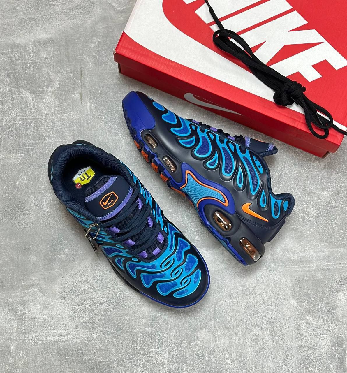 Кроссовки Nike air max plus - частное объявление в Чебоксары