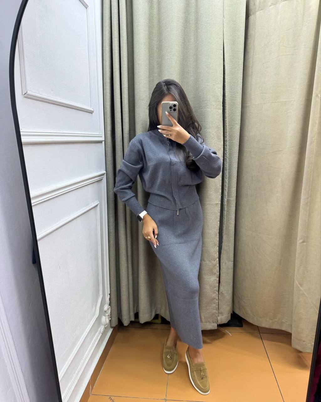 Костюм с юбкой серый размер 42-48 - Одежда в Чебоксары - фото 3