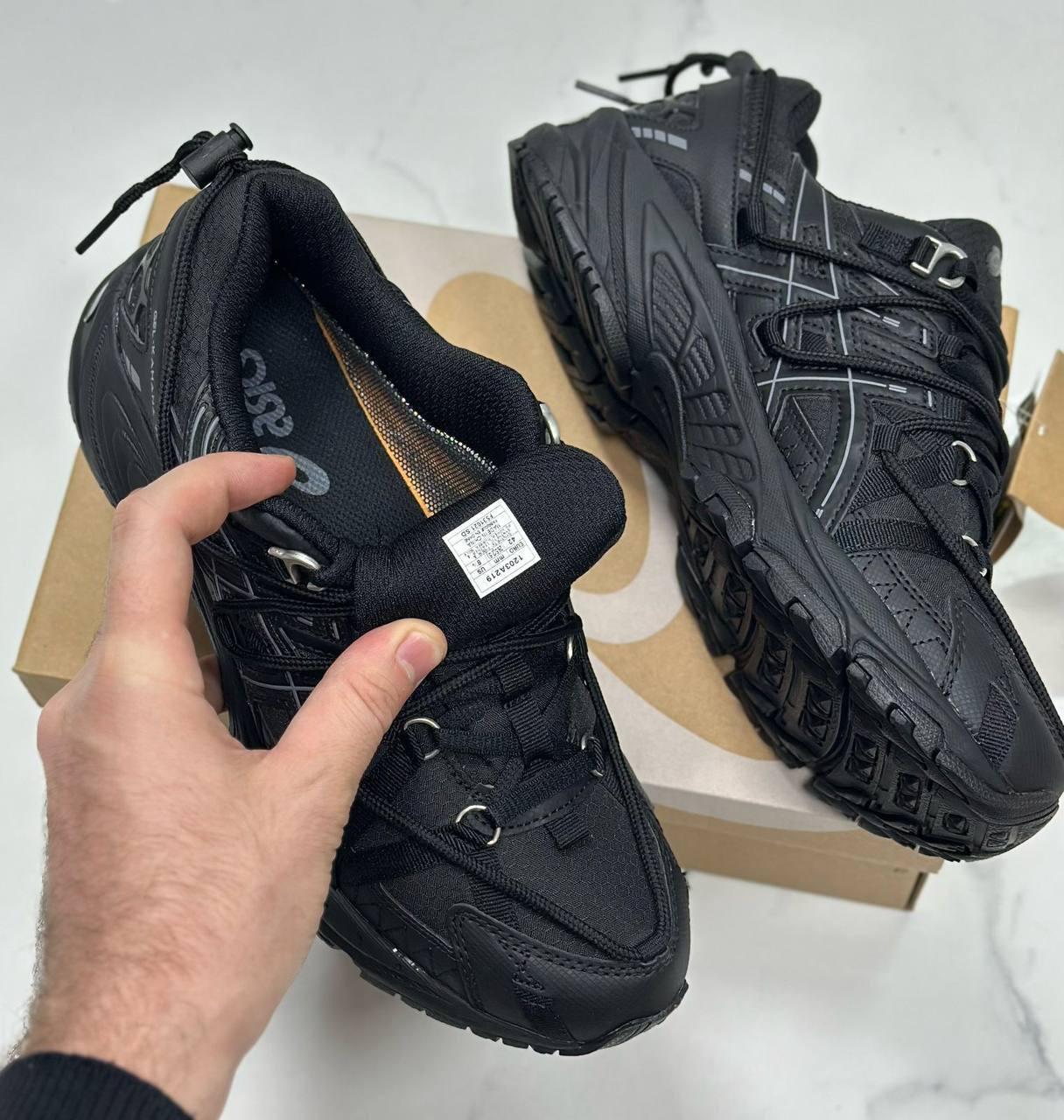 Продам зимние кроссовки - Одежда в Чебоксары - фото 4