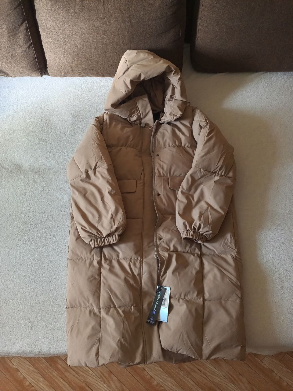 Женский зимний пуховик размер 48 - Одежда в Барнаул