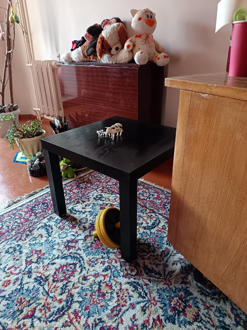 Журнальный столик Икеа - частное объявление в Барнаул