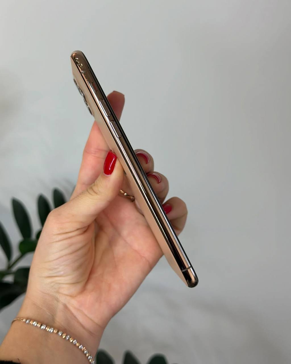 iPhone 11 Pro Max Gold 256Gb - Электроника в Санкт-Петербург - фото 5