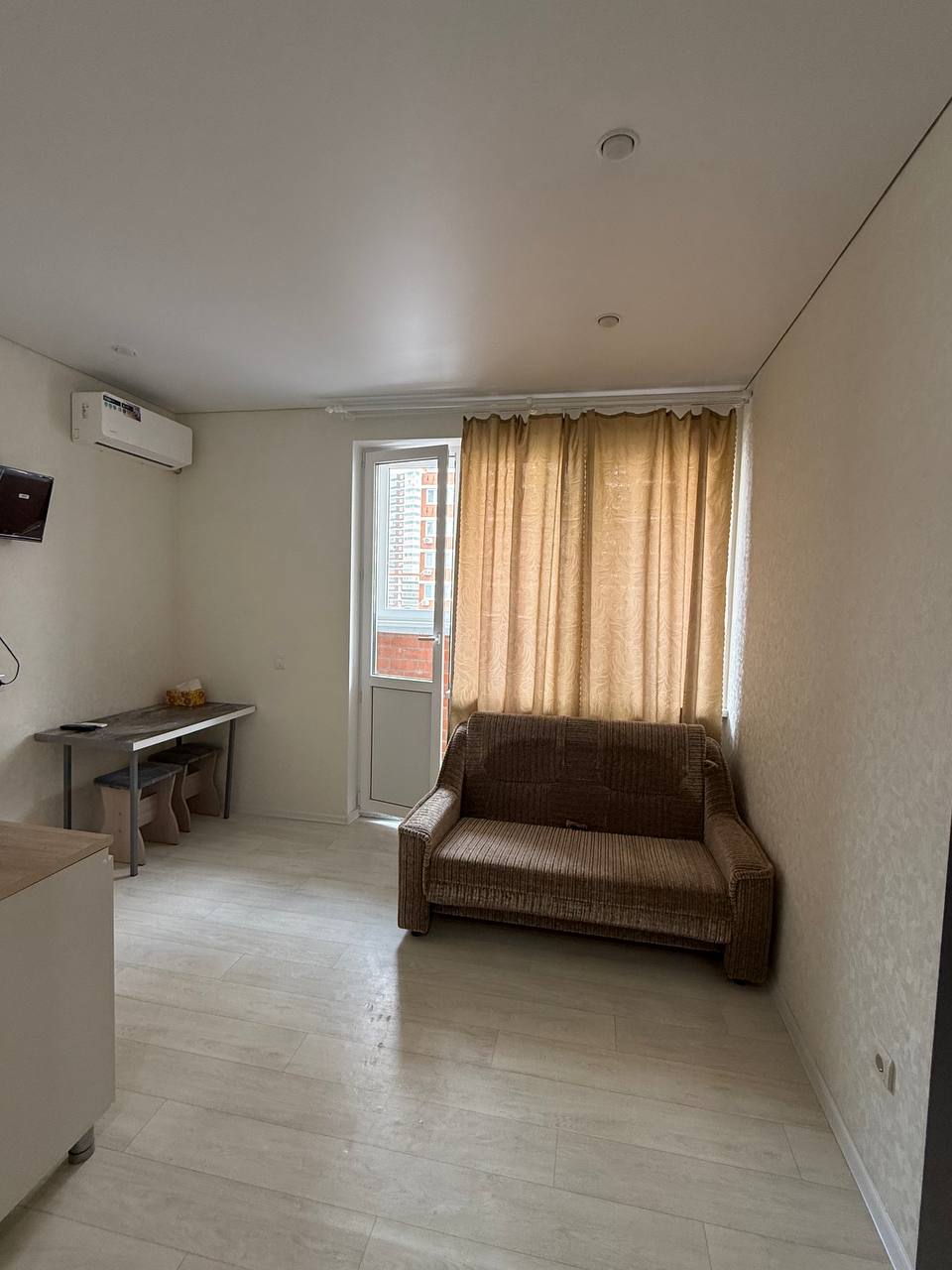 Сдается квартира-студия 20м2 ЖК Самолет - Недвижимость в Краснодар