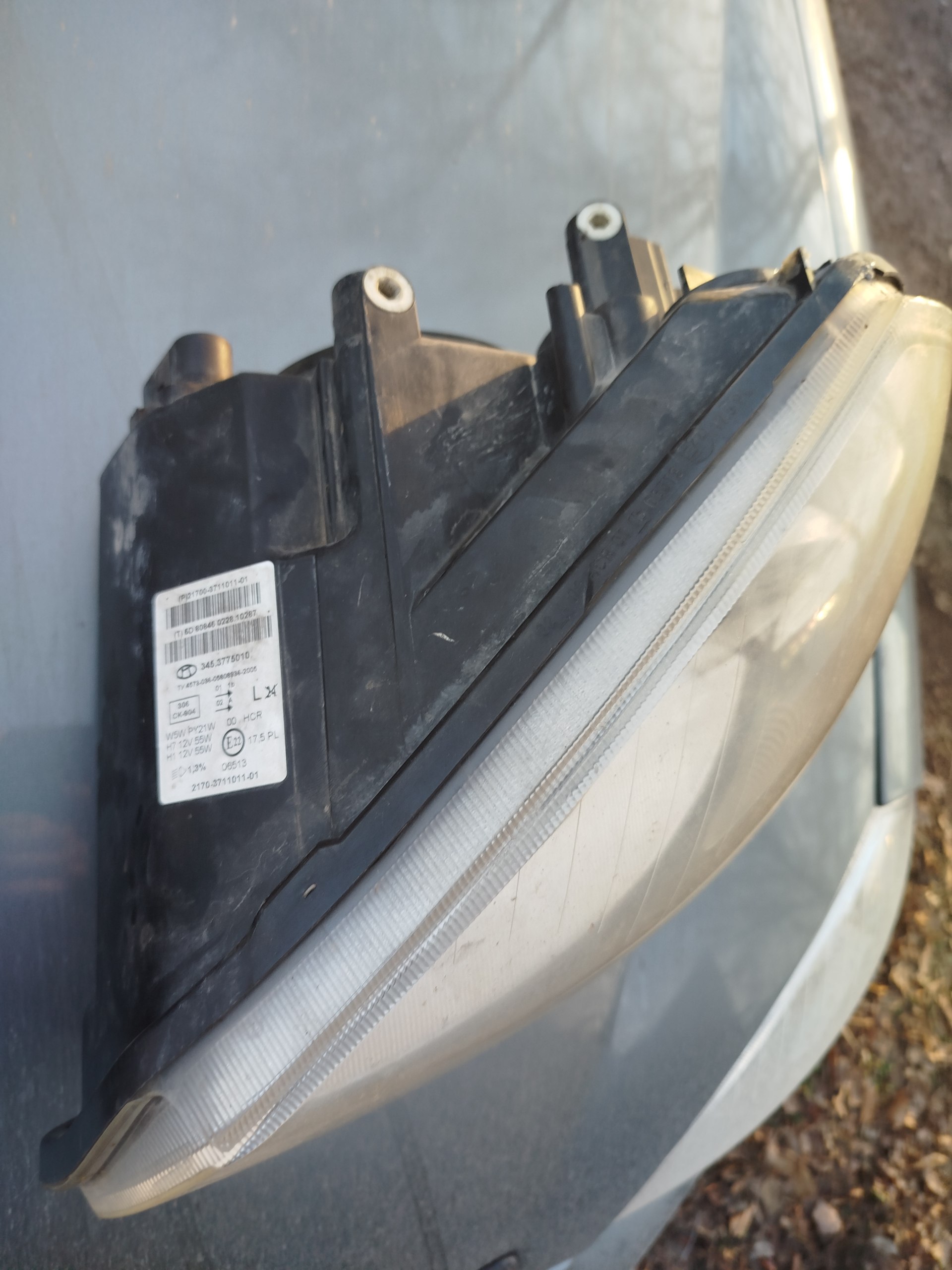 Продам фары и КПП для Приоры - Запчасти в Магнитогорск