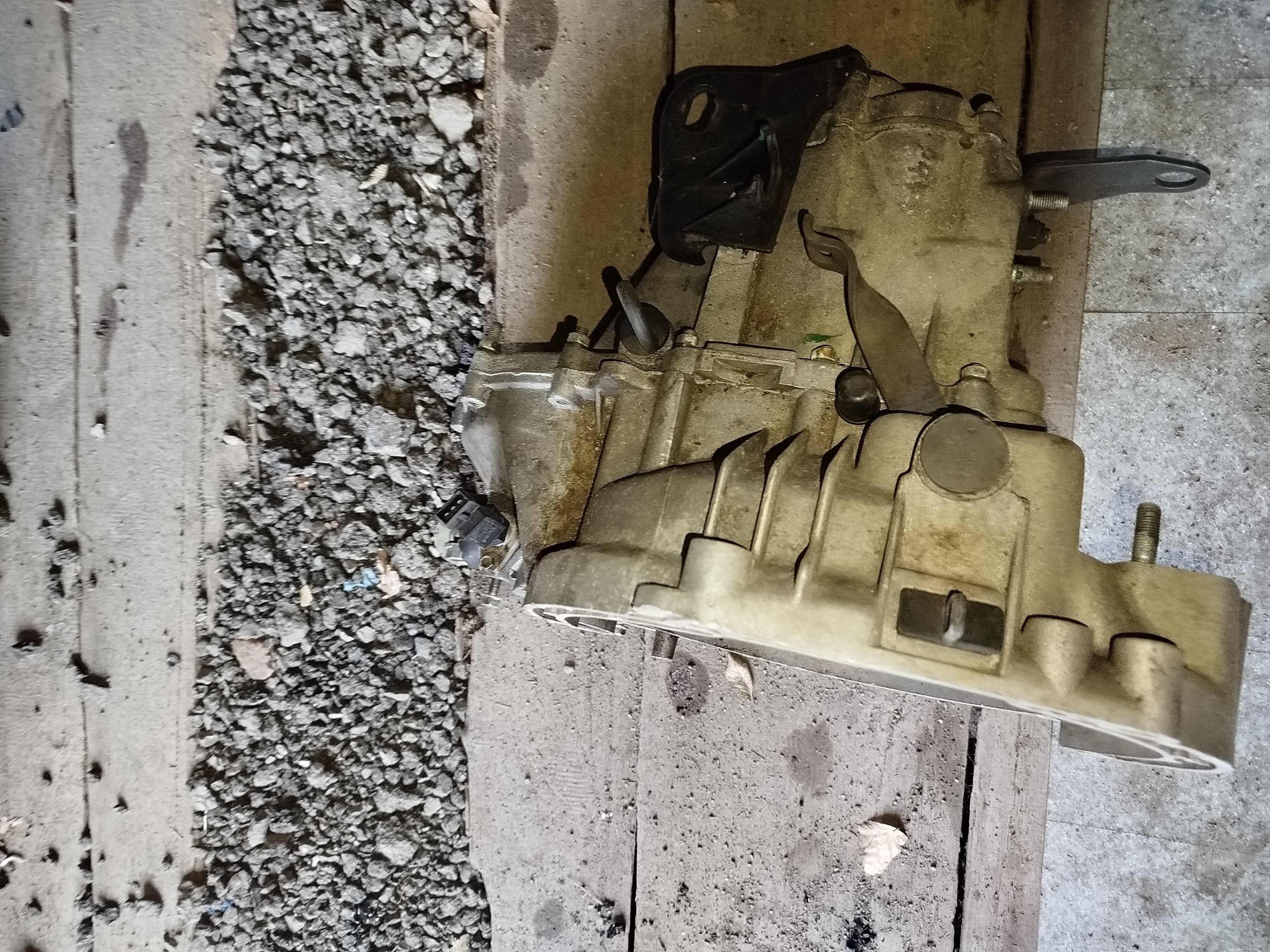 Продам фары и КПП для Приоры - Запчасти в Магнитогорск - фото 6