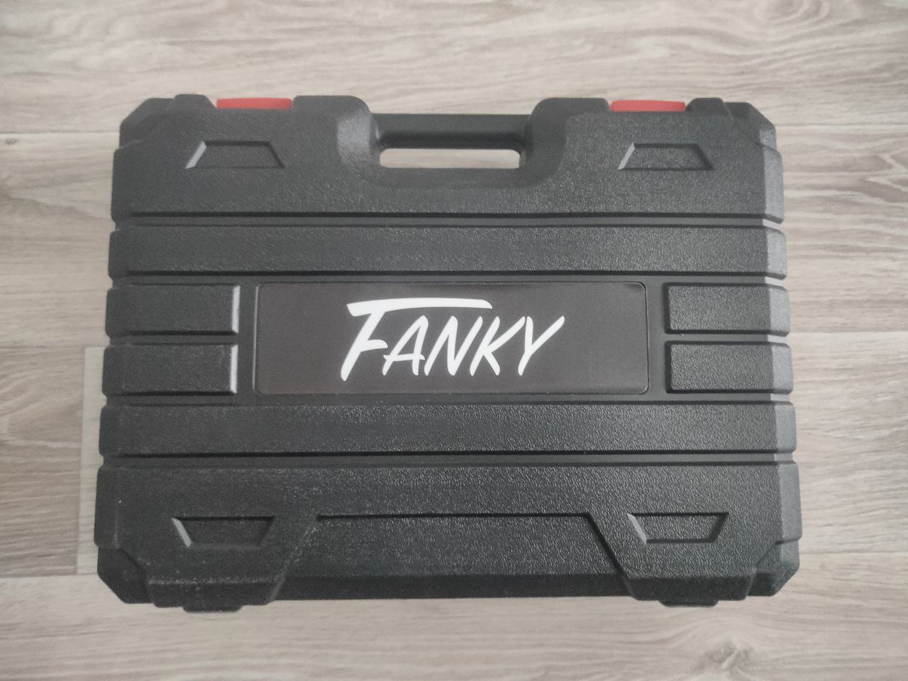 Продам беспроводной перфоратор Fanky 21В - частное объявление в Северск