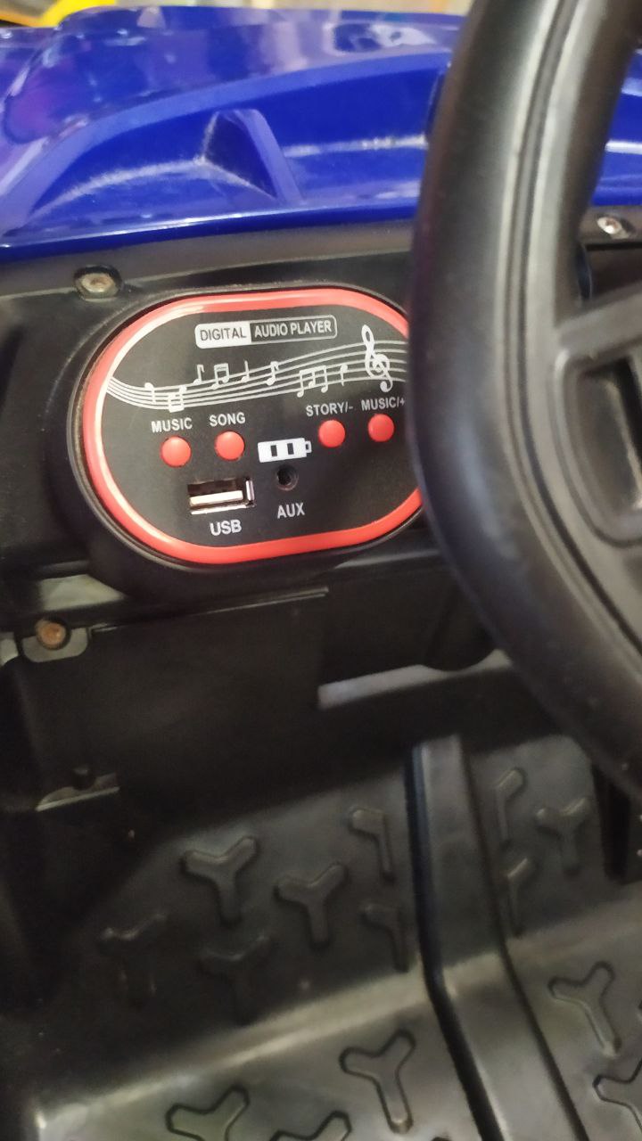 Продам колонку на аккумуляторе с дистанционным управлением - Электроника в Нижневартовск - фото 2