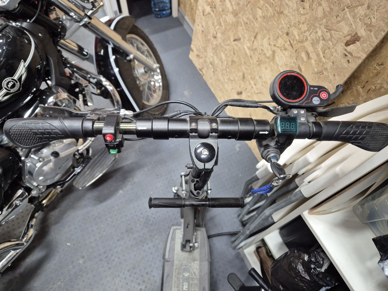 Самокат электрический взрослый Kugoo m4 pro - Хобби и отдых в Нижневартовск