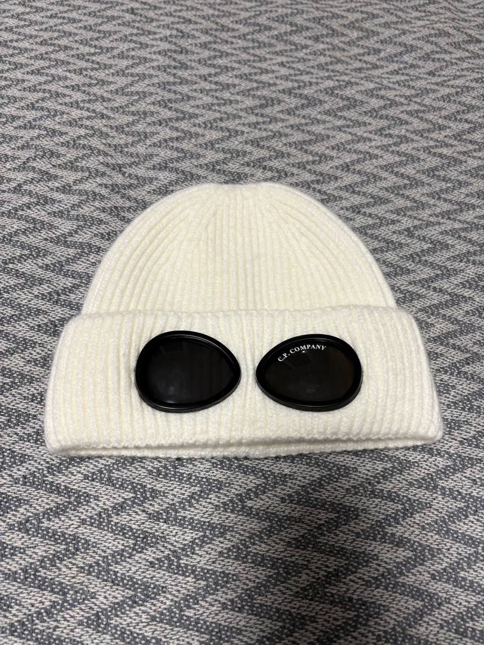 Продам шапку C.P. Company - Одежда в Саранск