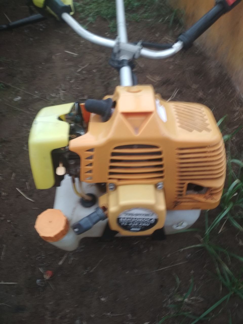 Тример бензиновый - Для дома и дачи в Ижевск - фото 3