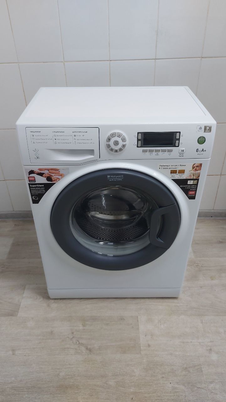 Продам стиральную машину Hotpoint Ariston - Для дома и дачи в Екатеринбург